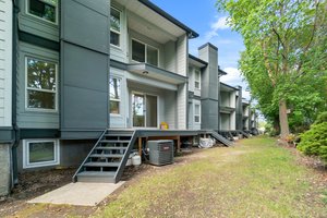2125 Burtch Rd #111, Kelowna, BC V1Y 8N1, Canada Photo 36