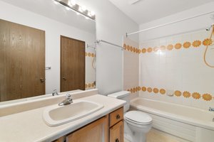 2125 Burtch Rd #111, Kelowna, BC V1Y 8N1, Canada Photo 18