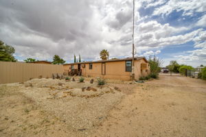  Photo 48