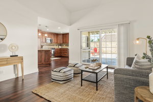 2125 Emmett Ave, Simi Valley, CA 93063, USA Photo 18