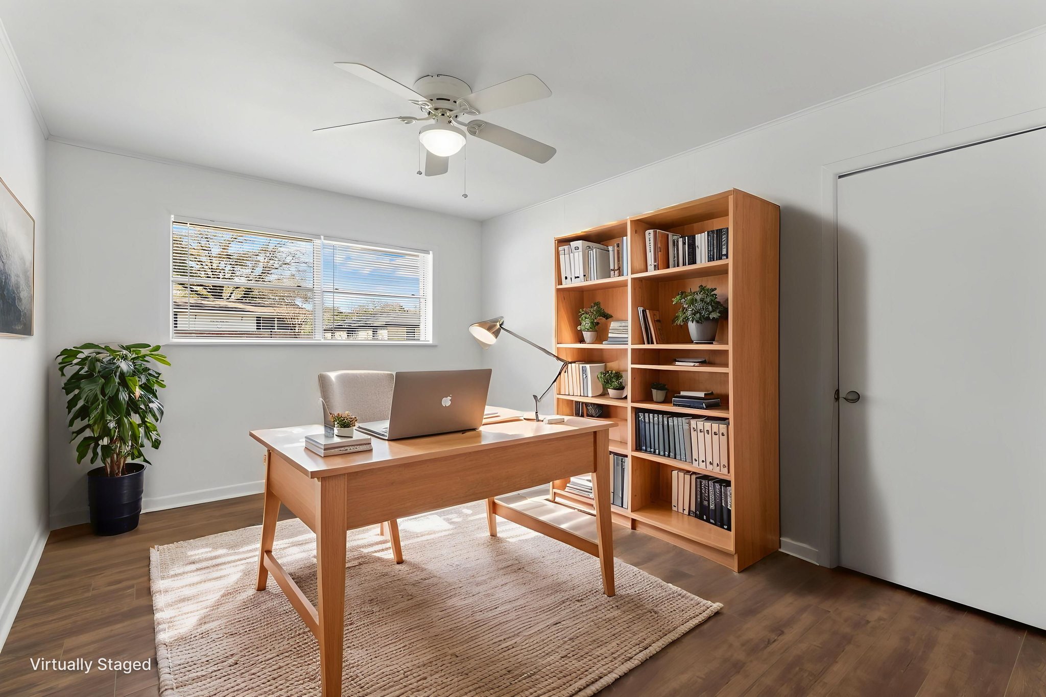 IMG_1097 virtually staged.jpeg