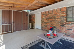  Photo 44