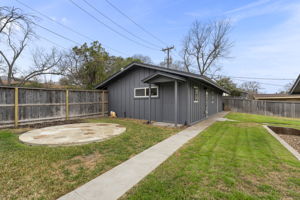Detached Apartment Entrance