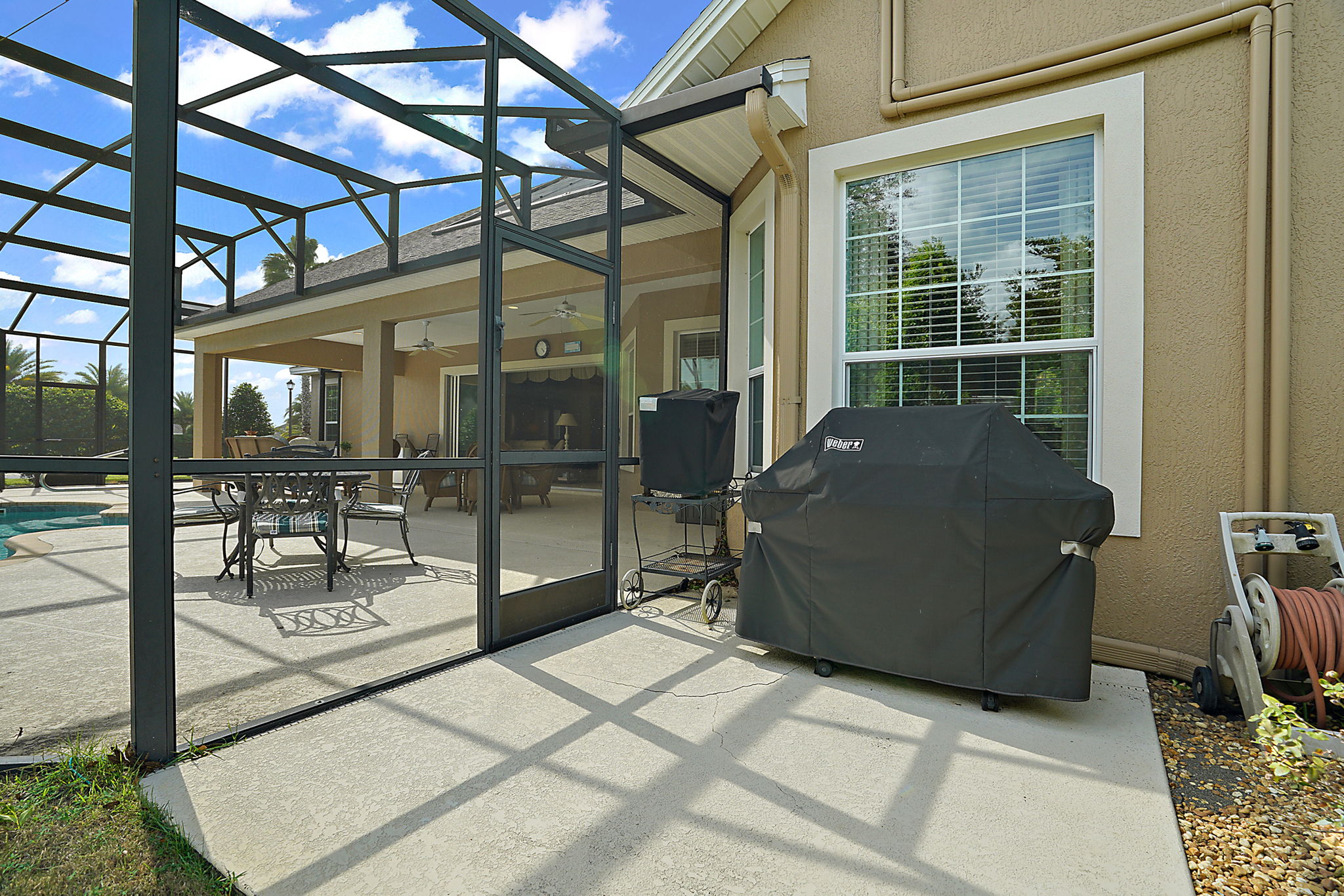 Screened-in Porch