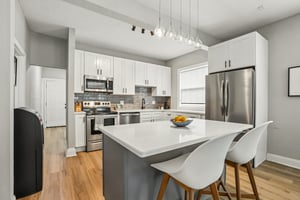 W Beach St-S3007-023r.jpg
