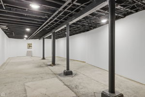 2126 W Thomas St 2 - Karen Biazar_022426_021