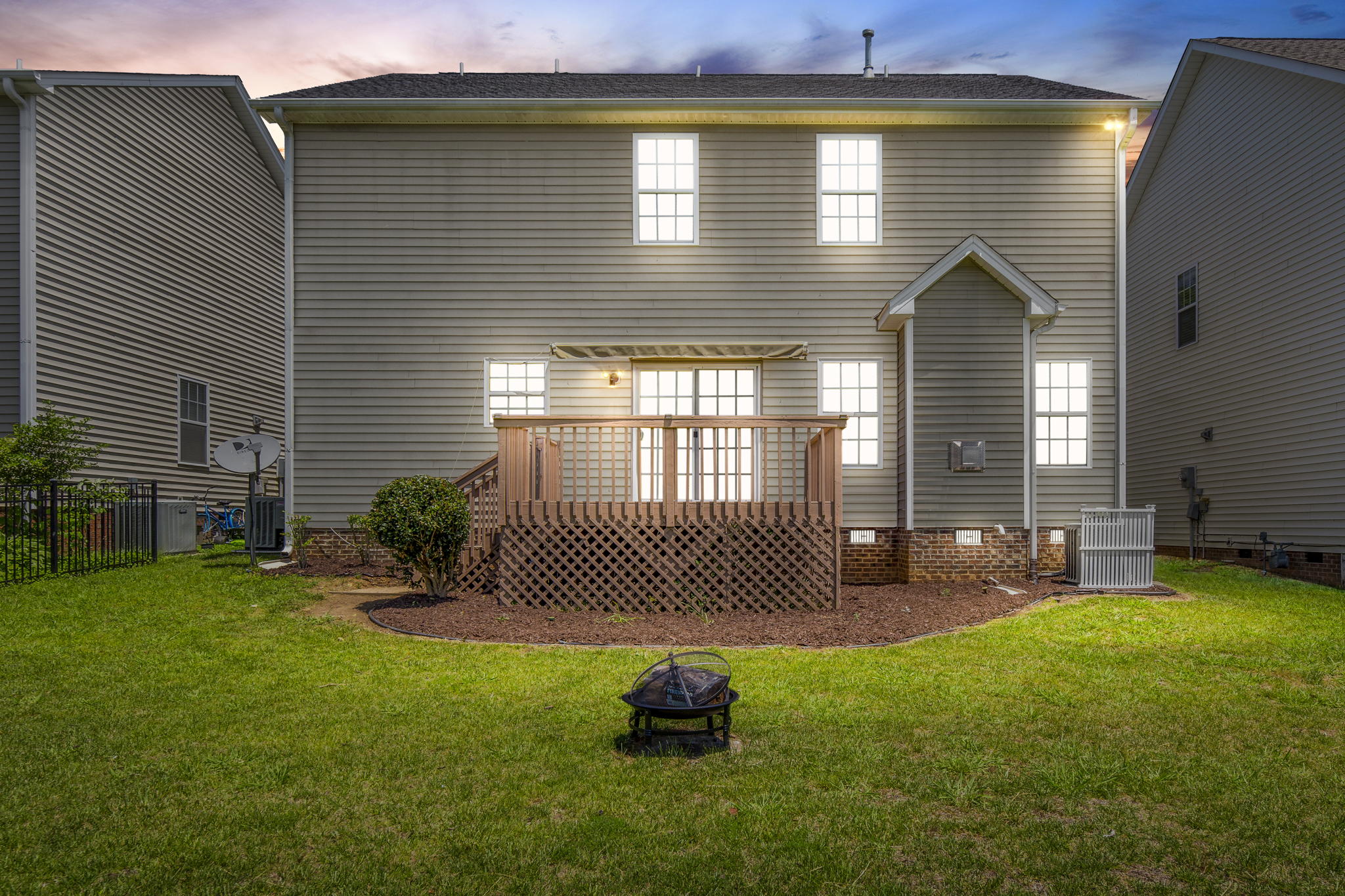 2127 Glenkirk Dr, Burlington, NC 27215, USA Photo 2