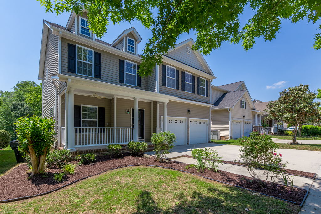 2127 Glenkirk Dr, Burlington, NC 27215, USA Photo 5