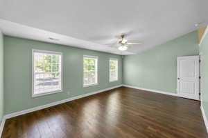 2127 Glenkirk Dr, Burlington, NC 27215, USA Photo 37