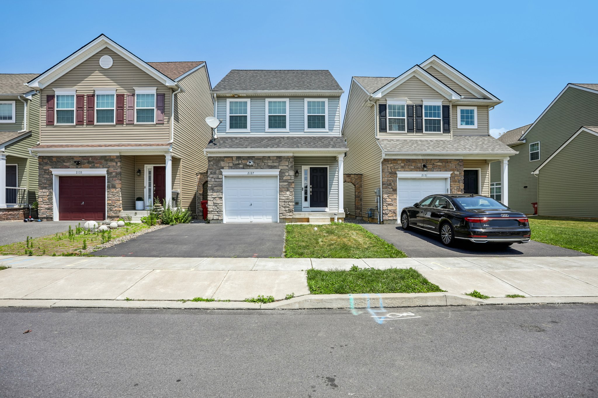 Huntington Ln-S0207-001.jpg