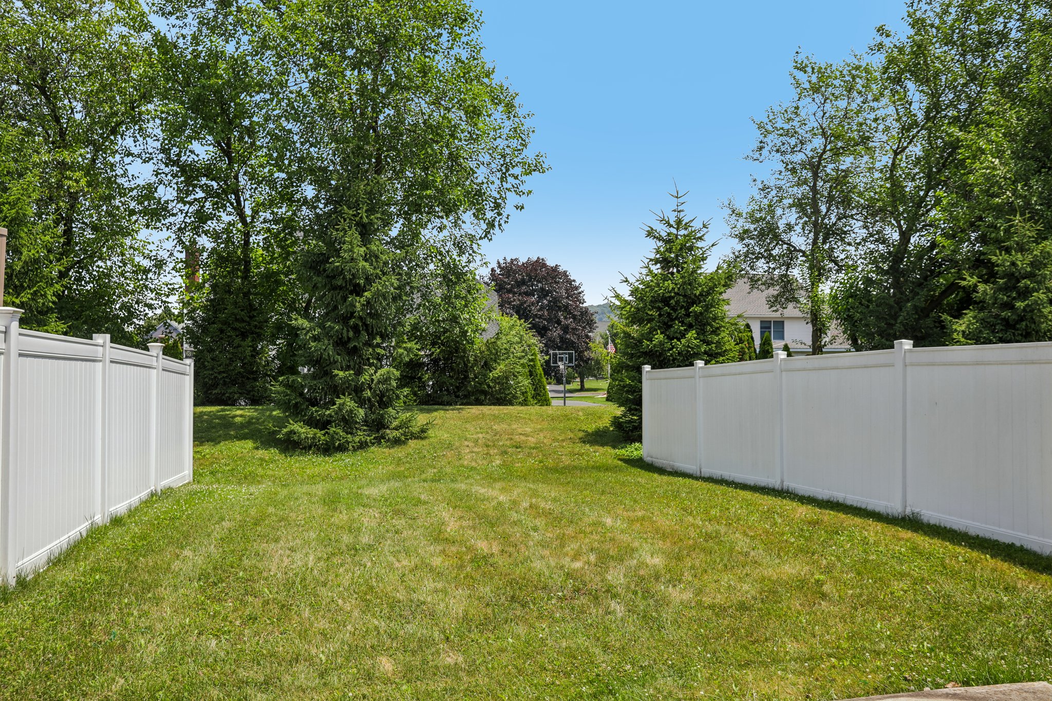 Huntington Ln-S0207-051.jpg