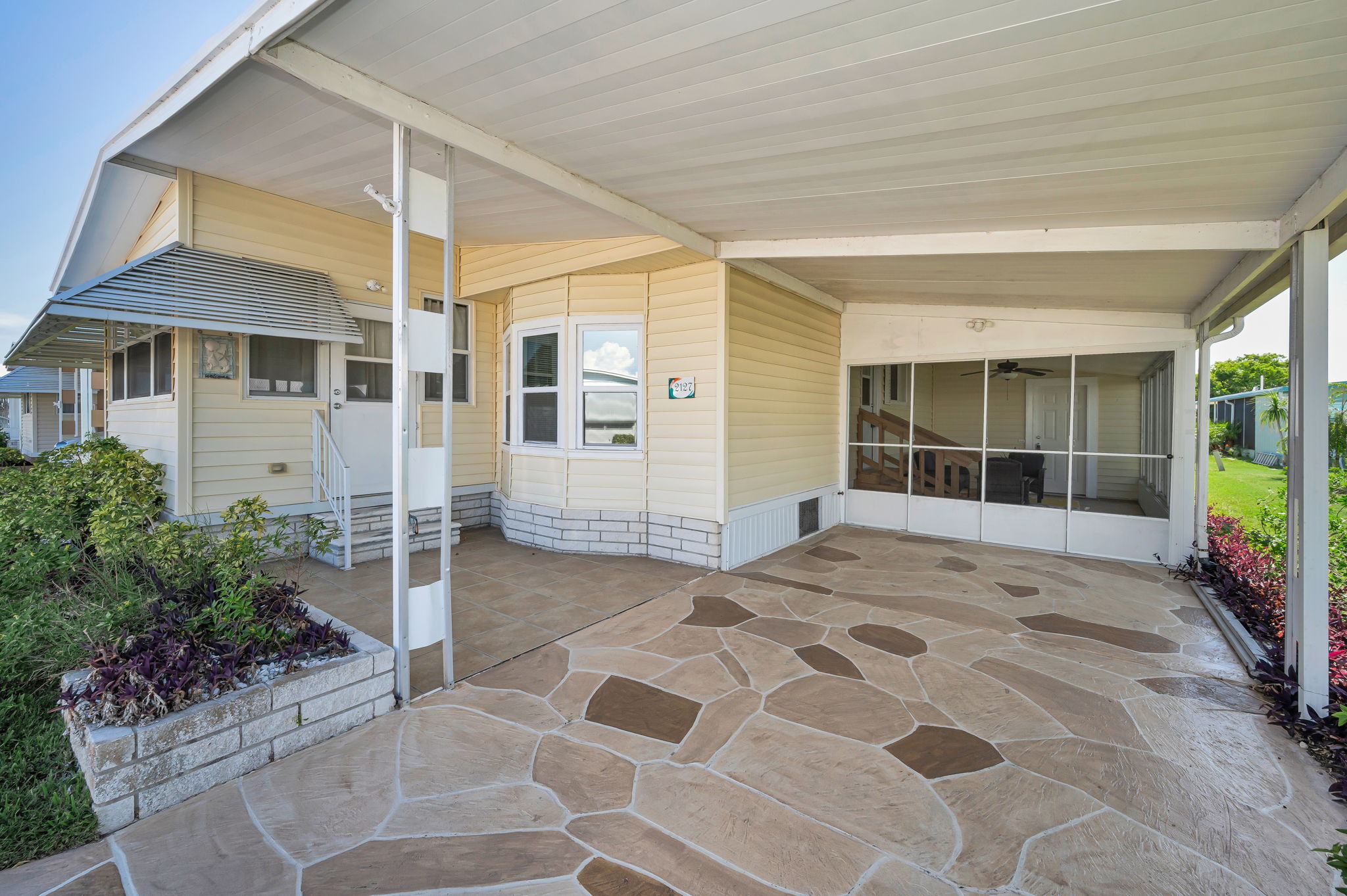 Carport