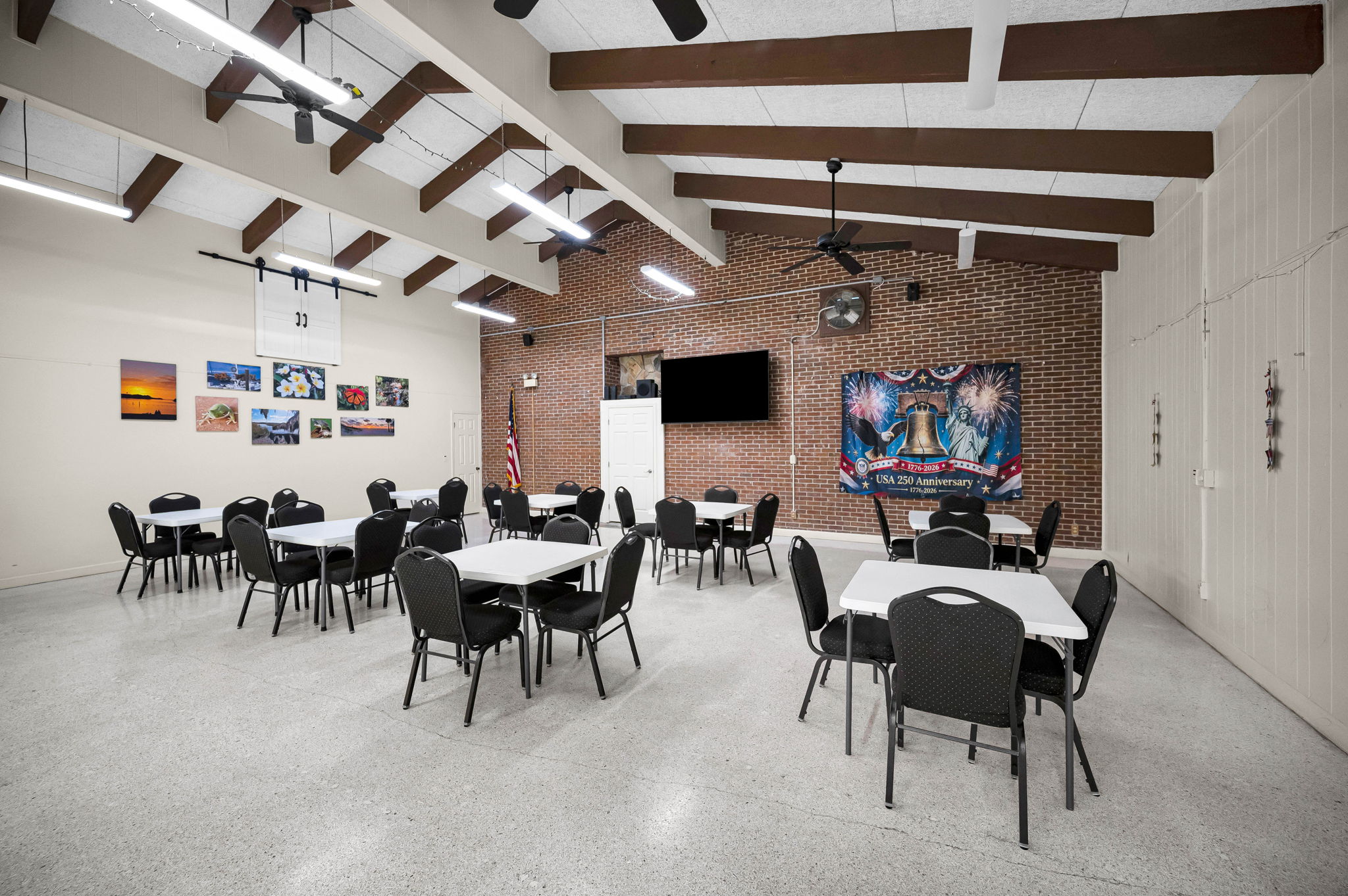 9-Clubhouse