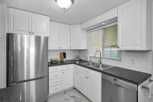 Kitchen2