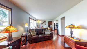  2127 Oakwood Dr, Mounds View, MN 55112, US Photo 3
