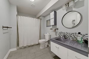  Photo 30