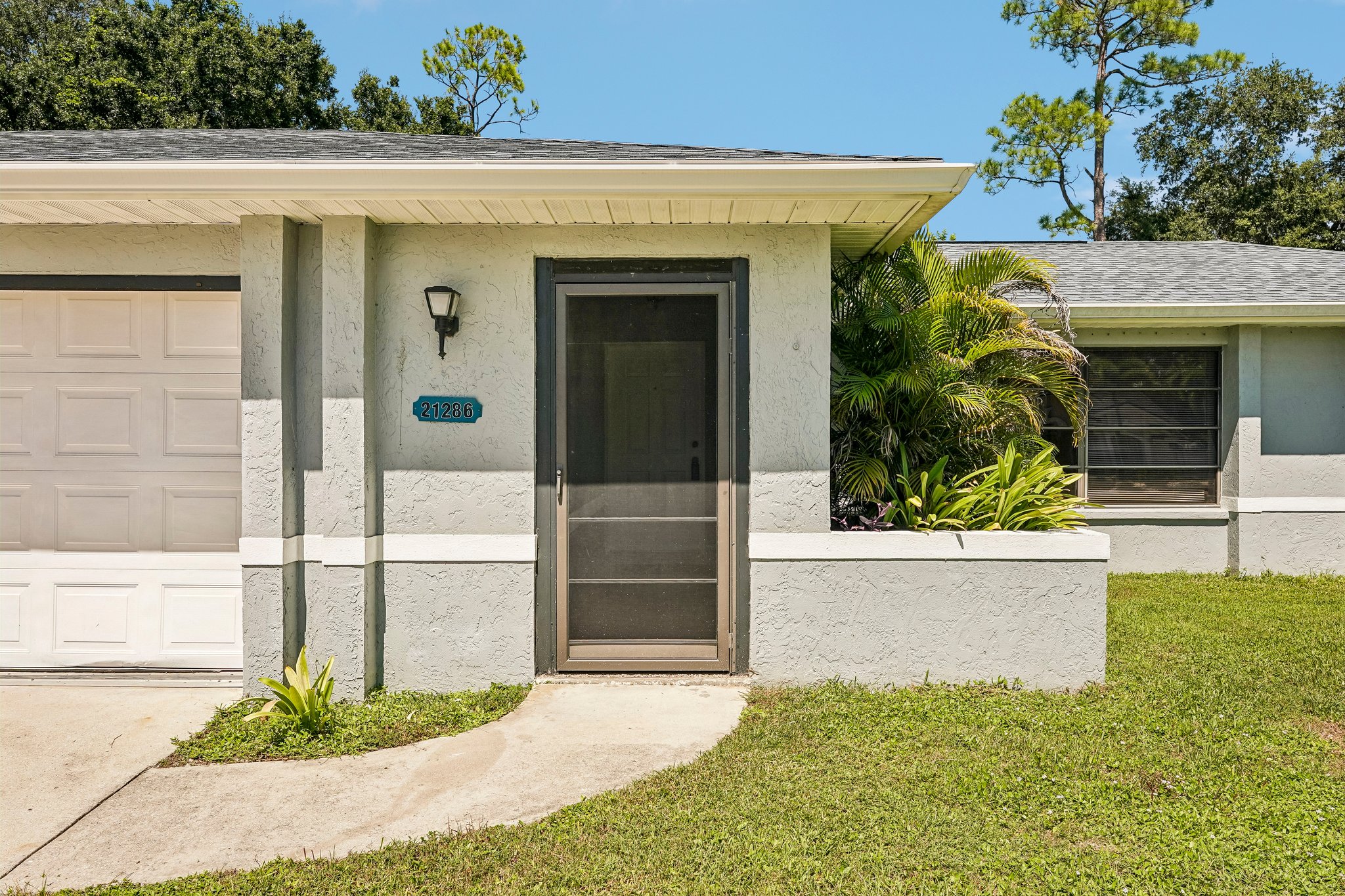 Giddings Ave-S2909-007.jpg