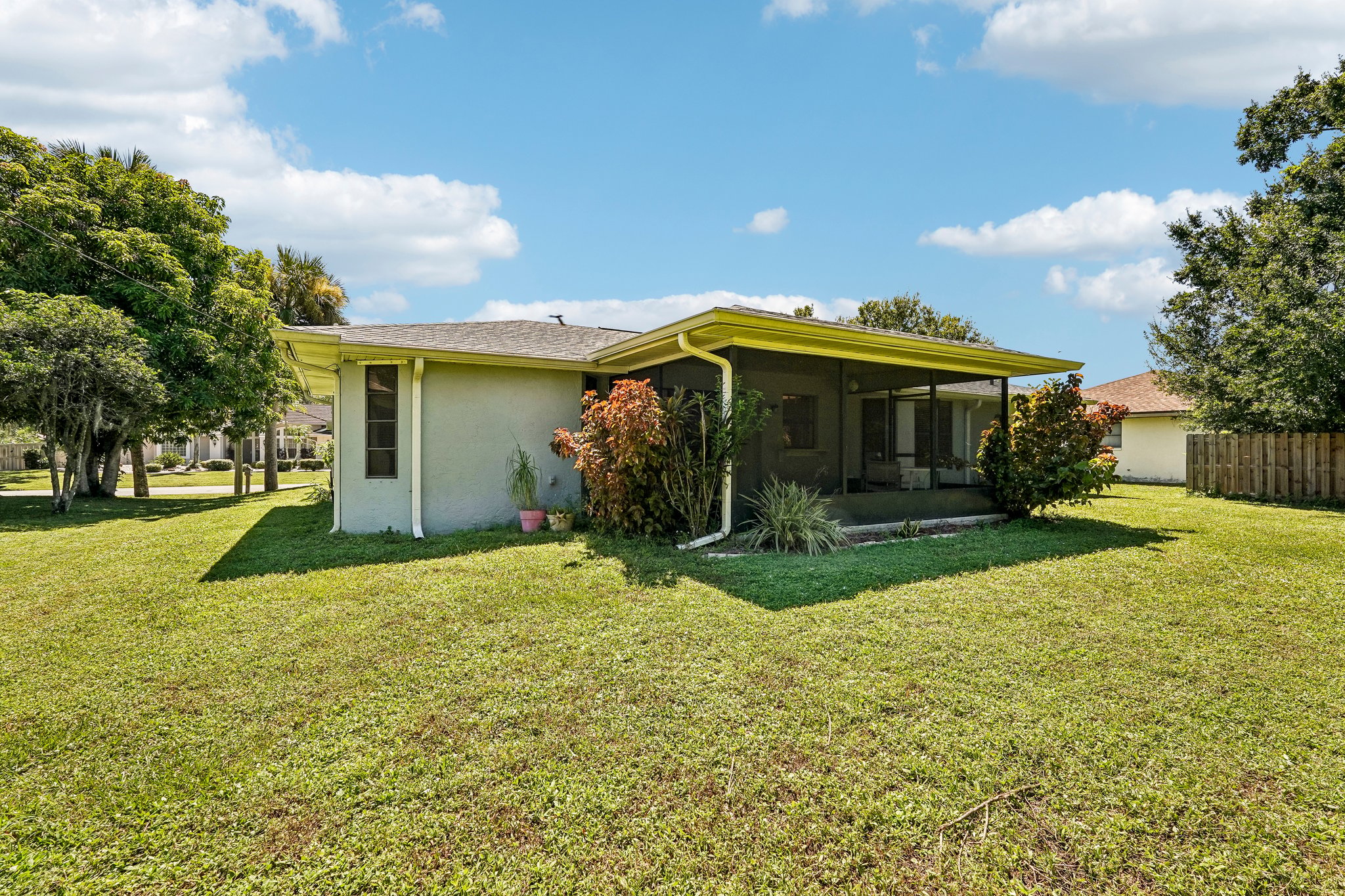 Giddings Ave-S2909-034.jpg