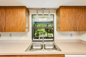 Giddings Ave-S2909-016.jpg
