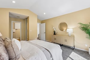 Delucchi Dr-S1410-026.jpg