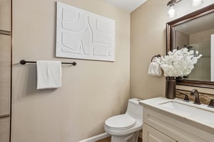 Delucchi Dr-S1410-027.jpg