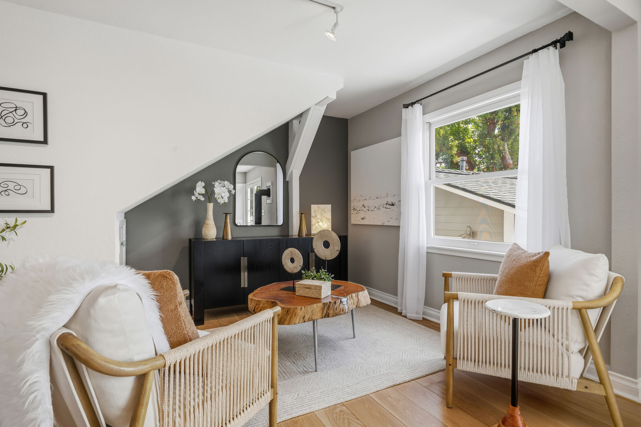 12-Living Room