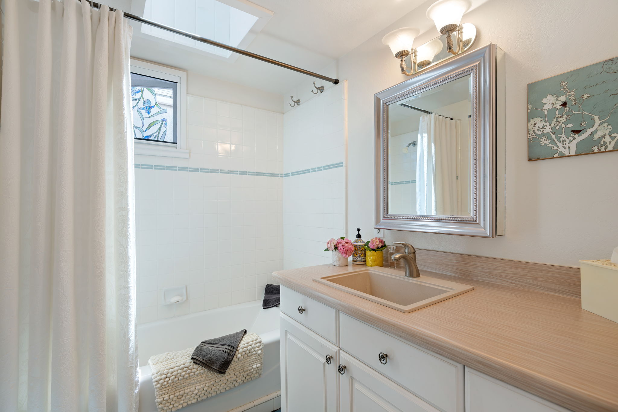 48-Studio Bathroom