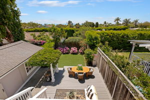 31-Balcony Views
