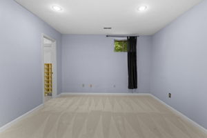  Photo 49