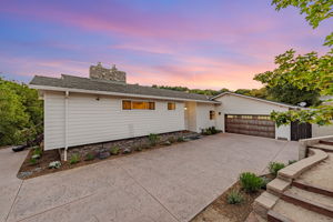 009_TWILIGHT_21298 Maria Ln