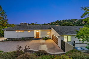 025_TWILIGHT_21298 Maria Ln