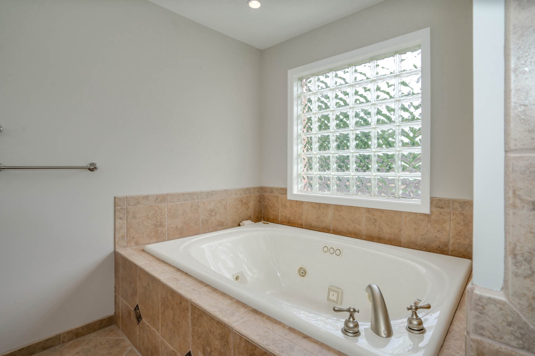 213 Britwell Dr, Chesapeake, VA 23322, USA Photo 29