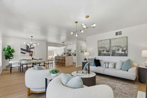 008_F8_213 Clarence Ave