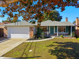 001_F8_AERIAL_213 Clarence Ave