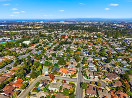 019_F8_AERIAL_213 Clarence Ave