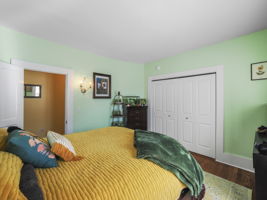  Photo 49