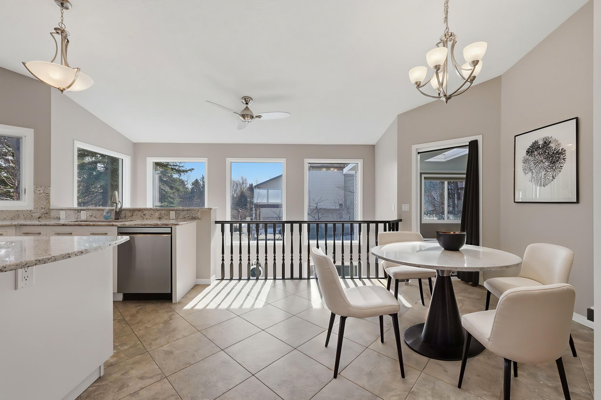 015_DT6A6993 virtually staged.jpeg