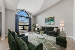 004_DT6A6960 virtually staged.jpeg