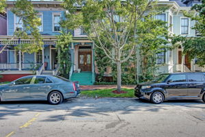 Welcome to 213 East Duffy Street