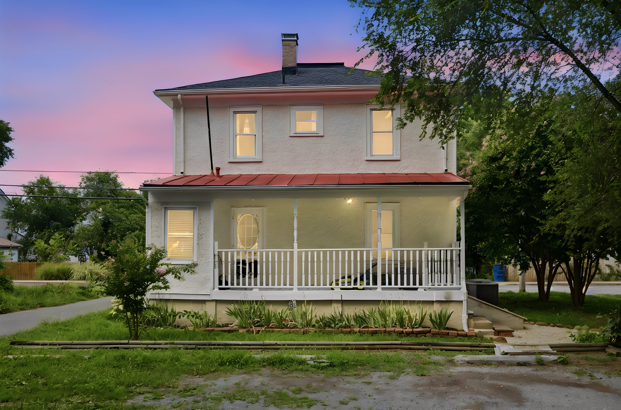 Back VIew - Dusk View