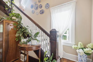 Stairs leading to Upper Level