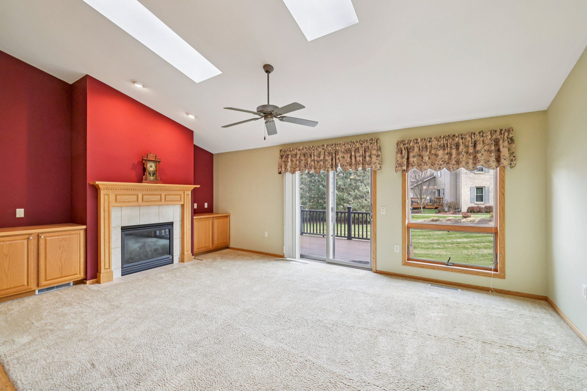 Fairview Cir 50-S2511-011.jpg