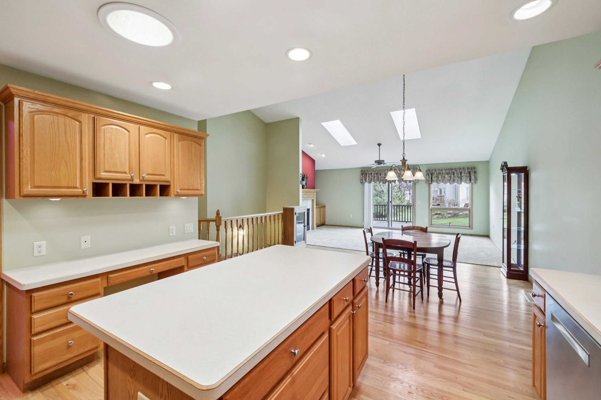 Fairview Cir 50-S2511-020.jpg