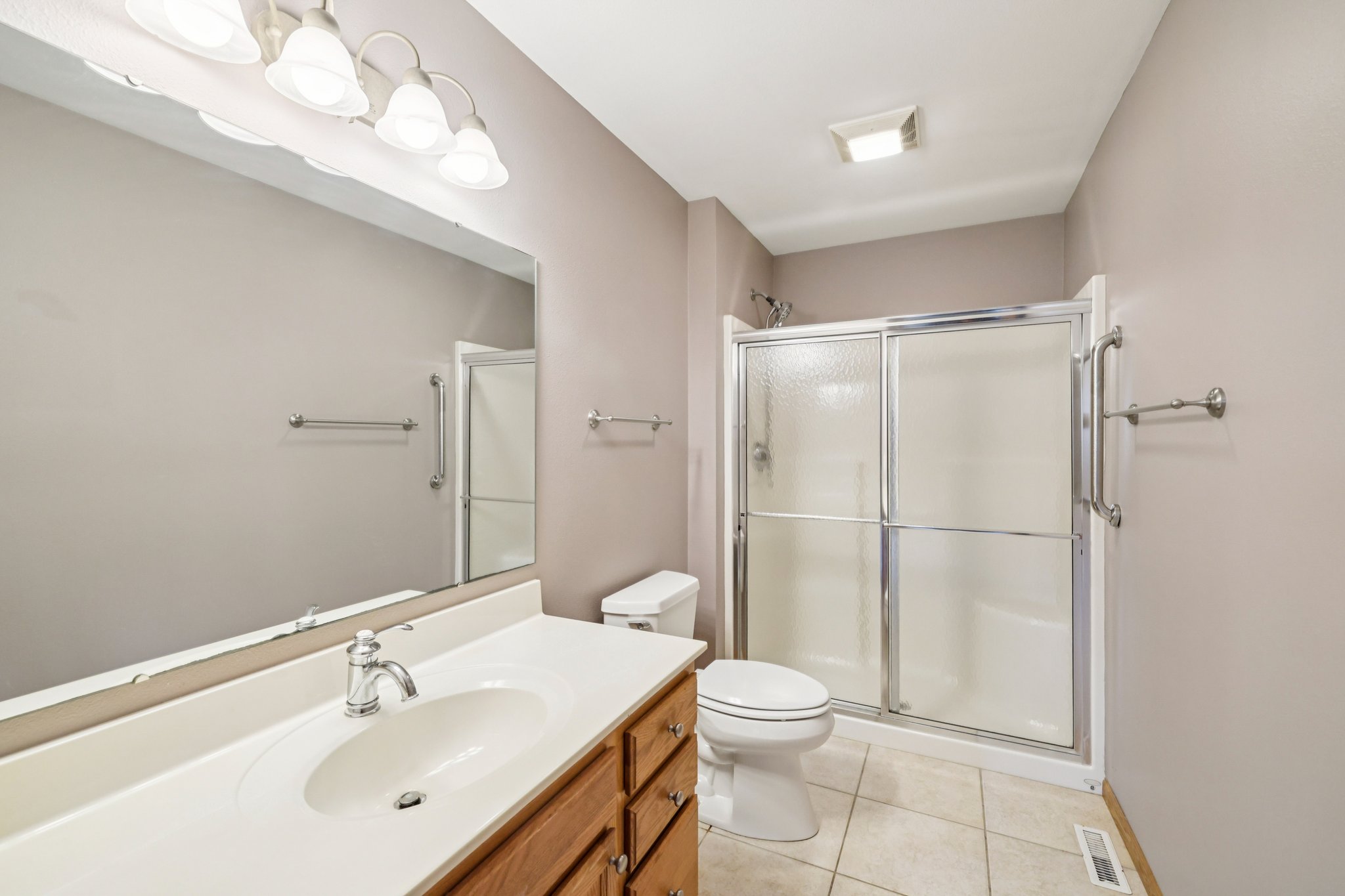 Fairview Cir 50-S2511-031.jpg