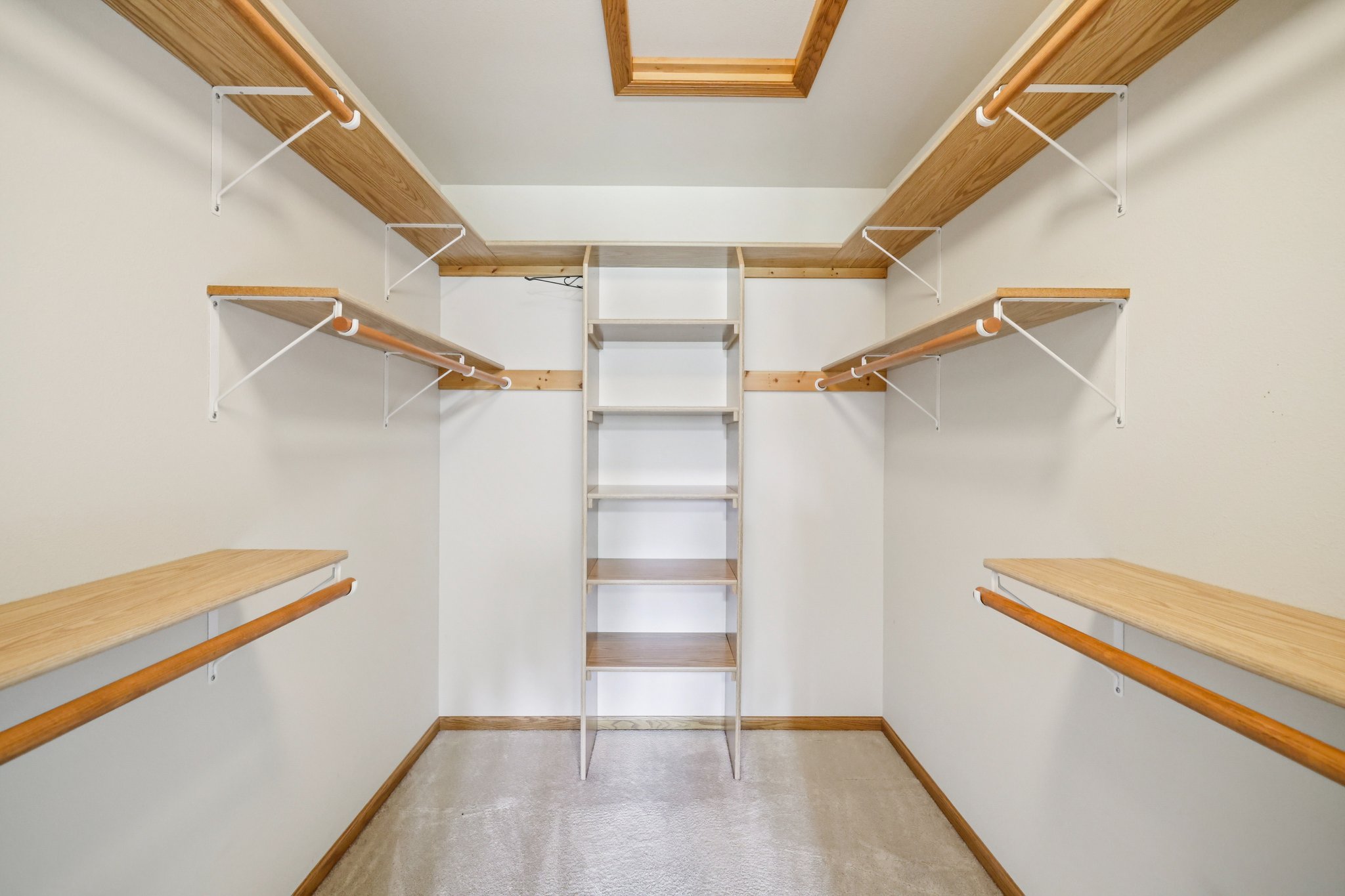 Fairview Cir 50-S2511-033.jpg