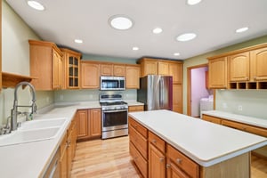 Fairview Cir 50-S2511-024.jpg