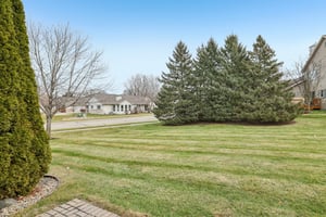 Fairview Cir 50-S2511-053.jpg