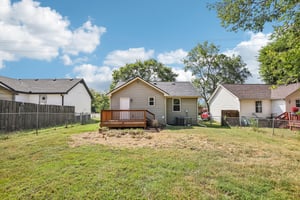 213 Maple St-S1009-045.jpg
