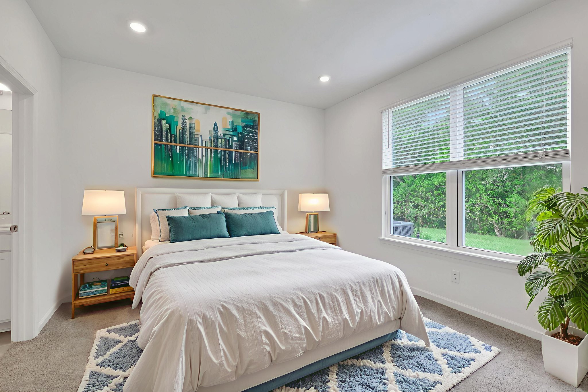 28-print-2Z2A6596 virtually staged.jpeg