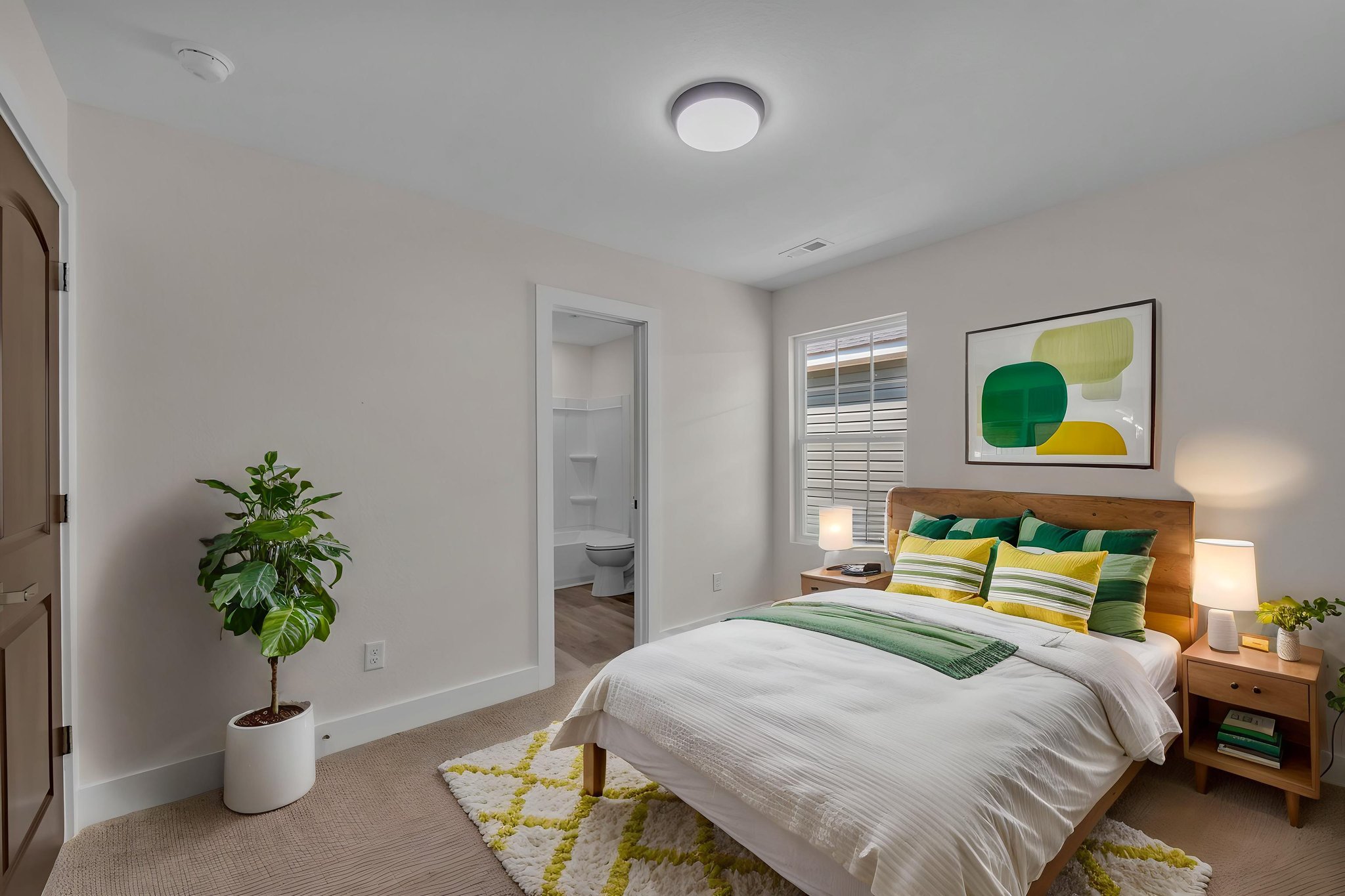 DSC_5262 virtually staged.jpeg